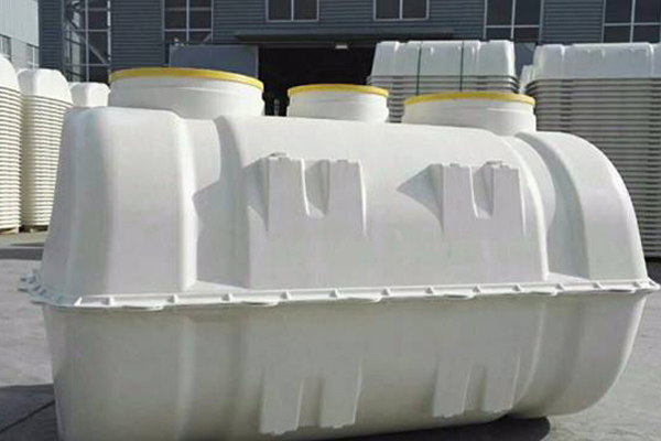 玻璃鋼模壓化糞池的價(jià)格都和哪些因素有關(guān)系 玻璃鋼模壓化糞池的價(jià)格都和哪些因素有關(guān)系