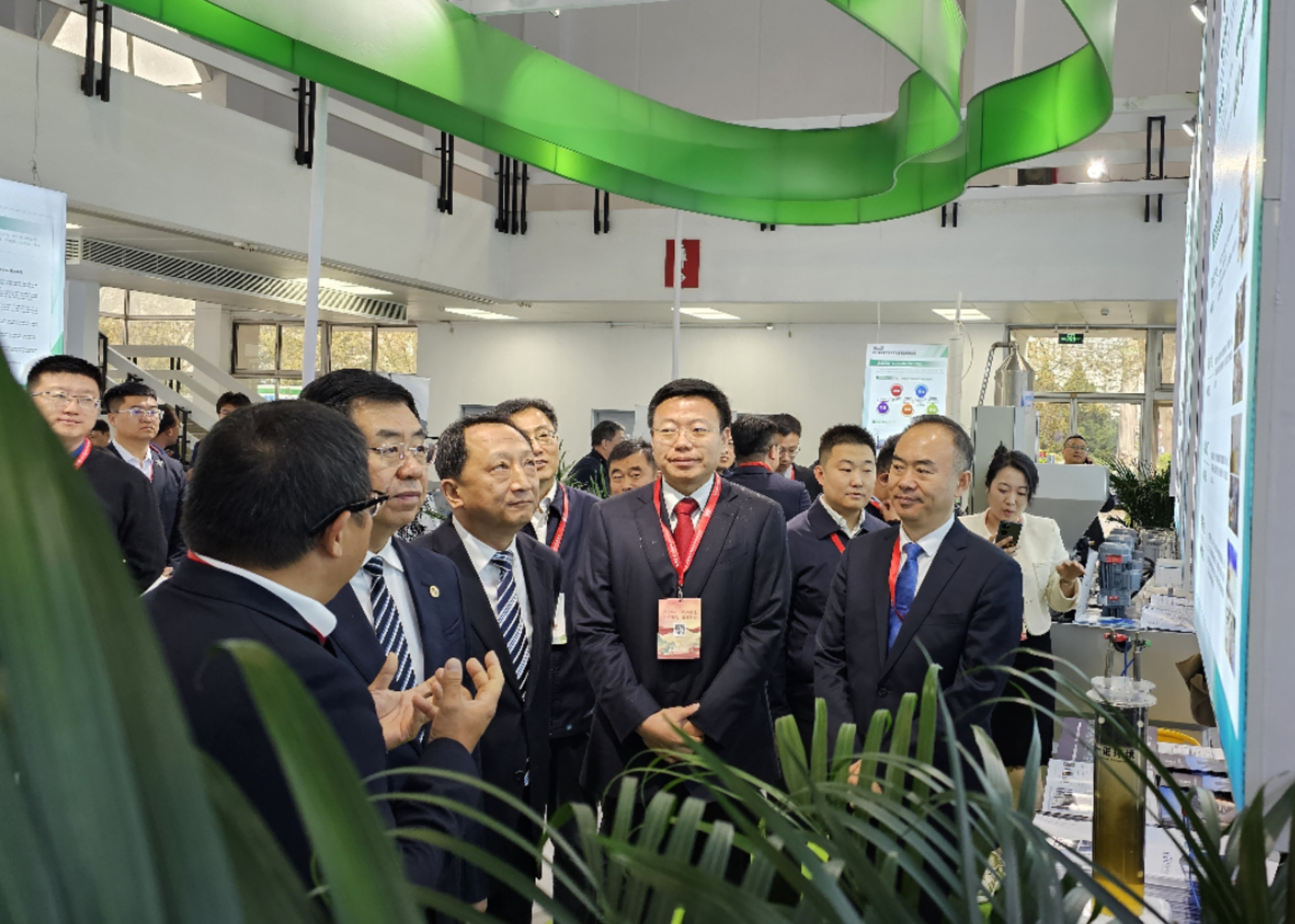 1713255024843709.jpg 1713255024843709.jpg